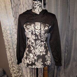 SHEIN Black Super Crop Hoodie